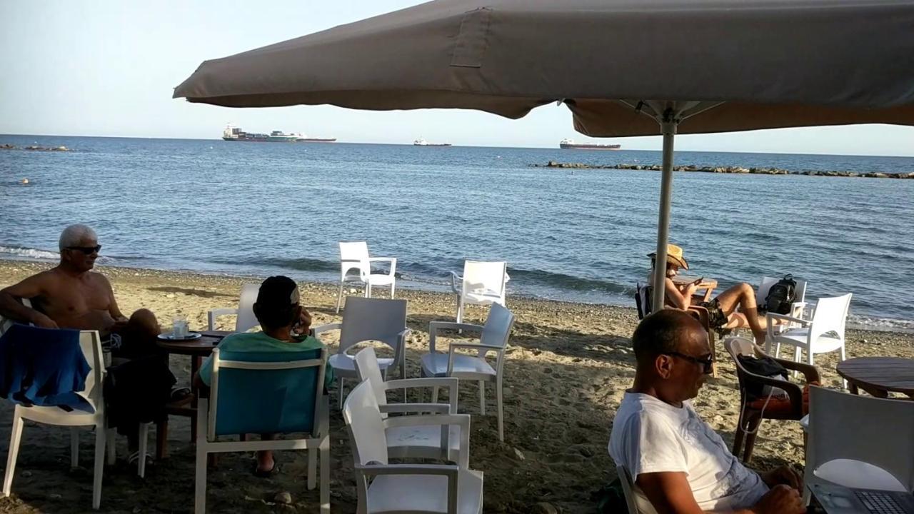Fantastic 1 Bed Apartment By The Sea Opposite 4 Seasons Лимасол Экстерьер фото