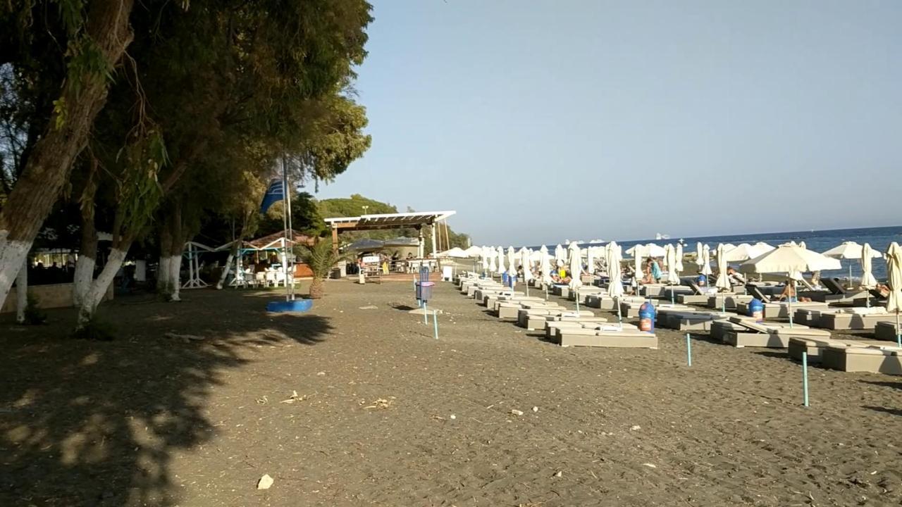 Fantastic 1 Bed Apartment By The Sea Opposite 4 Seasons Лимасол Экстерьер фото