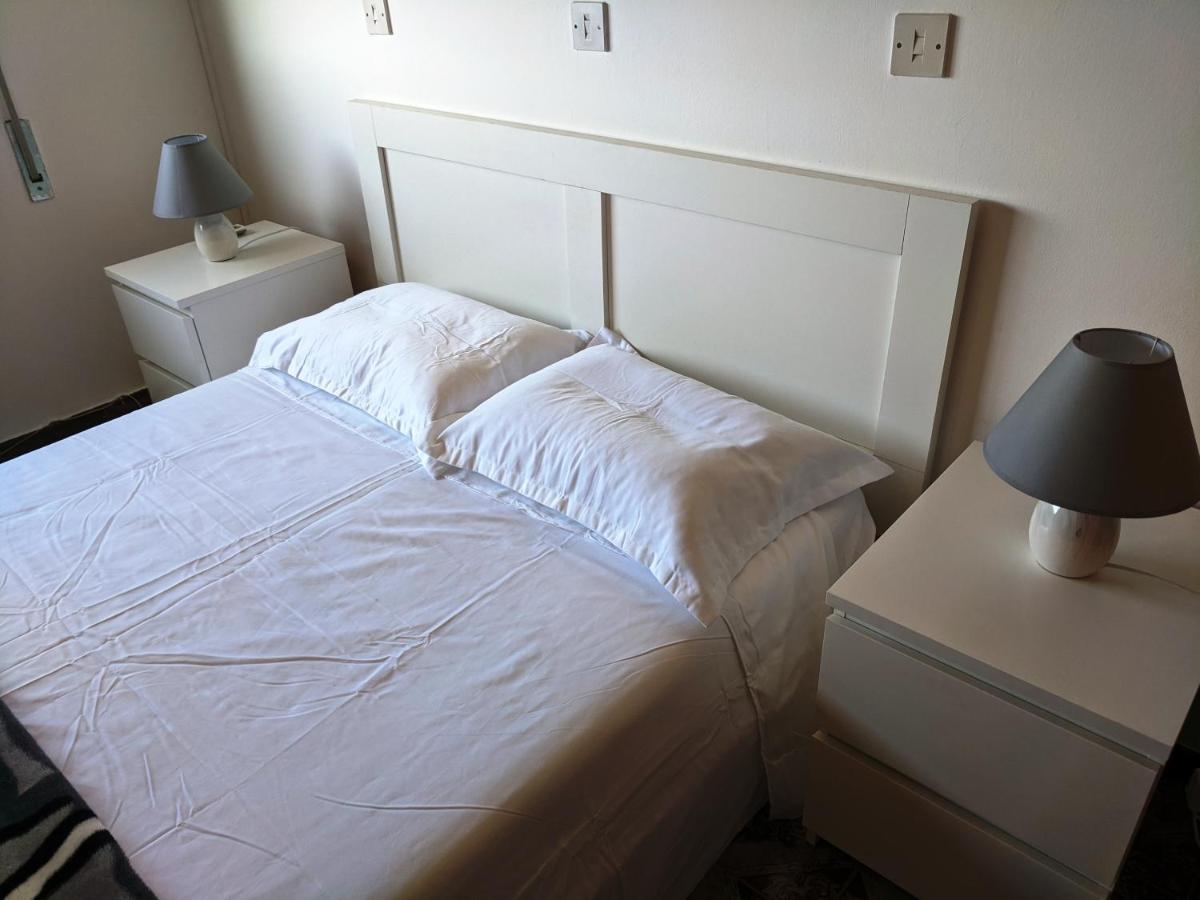 Fantastic 1 Bed Apartment By The Sea Opposite 4 Seasons Лимасол Экстерьер фото